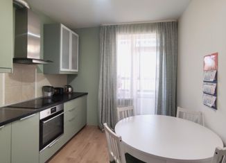 Продажа трехкомнатной квартиры, 73.2 м2, Екатеринбург, улица Павла Шаманова, 5/1, ЖК Аксиома