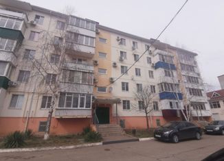 Продам 3-ком. квартиру, 66 м2, посёлок городского типа Энем, Красная улица, 23
