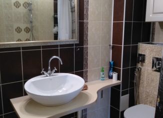 Продам двухкомнатную квартиру, 65 м2, рабочий посёлок Шипицыно, Пионерская улица, 47