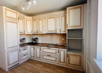 Продам 3-комнатную квартиру, 66.7 м2, Пермь, улица Космонавта Беляева, 61В