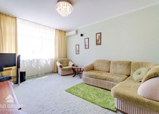 Двухкомнатная квартира на продажу, 63.7 м2, Хабаровск, Волочаевская улица, 85