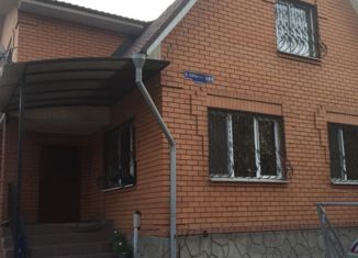 Продается дом, 290 м2, Орск, улица Горького, 149