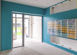 Продам 2-комнатную квартиру, 55 м2, посёлок Мурино, улица Шувалова, 18