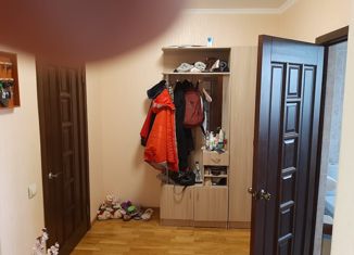 Продам трехкомнатную квартиру, 61 м2, село Прибельский, улица Ленина, 4