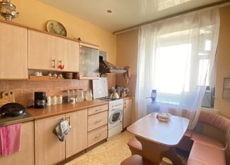 Продажа трехкомнатной квартиры, 72 м2, Якутск, улица Хабарова, 23/1, Губинский округ