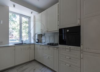 Продается 3-ком. квартира, 72.5 м2, Нижний Новгород, улица Минина, 5, улица Минина