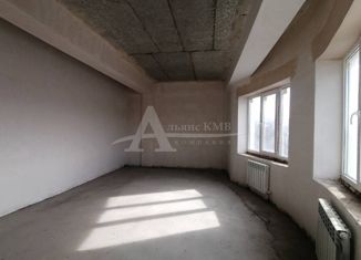 Продам 3-ком. квартиру, 109 м2, Кисловодск, улица 8 Марта, 17
