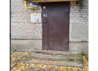 Продам однокомнатную квартиру, 14 м2, Великий Новгород, улица Рогатица, 29