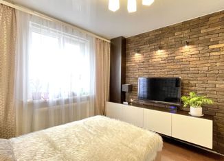 Продажа четырехкомнатной квартиры, 72 м2, Петрозаводск, улица Чапаева, 43, район Перевалка