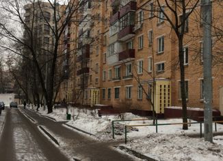 Продажа 3-комнатной квартиры, 55 м2, Москва, улица Маршала Неделина, 30к4, улица Маршала Неделина