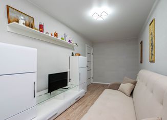 Продажа 2-комнатной квартиры, 43.4 м2, Пермь, улица Комбайнёров, 26, Индустриальный район