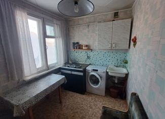 Сдача в аренду трехкомнатной квартиры, 58 м2, Бердск, улица Карла Маркса, 15