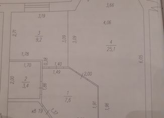 Продаю 1-ком. квартиру, 45.3 м2, Таштагол, улица Нестерова, 26А
