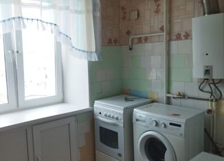 Продается 3-ком. квартира, 50 м2, село Серафимовский, улица Ленина, 20