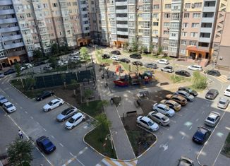 Продается 1-ком. квартира, 50 м2, Каспийск, Молодежная улица, 4