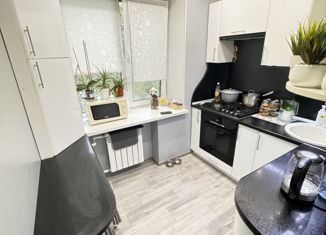 2-комнатная квартира на продажу, 44 м2, Бор, улица Чугунова, 5