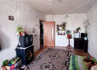 Продаю комнату, 90.3 м2, Лесосибирск, улица Горького, 25