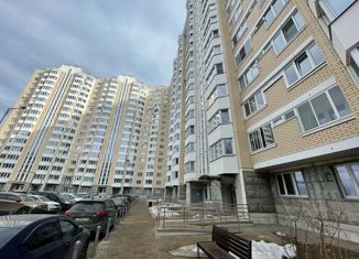 Продается трехкомнатная квартира, 75 м2, поселение Внуковское, улица Бориса Пастернака, 49
