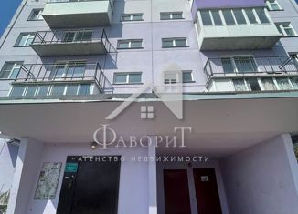 Продается 1-ком. квартира, 31.8 м2, Осинники, улица Кирова, 76/1