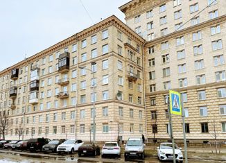 Продается 3-ком. квартира, 78 м2, Санкт-Петербург, Кронштадтская улица, 28, метро Ленинский проспект