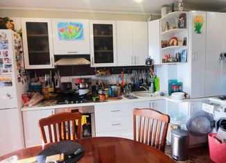 Продам 1-ком. квартиру, 41.2 м2, село Печерск, Школьная улица, 10