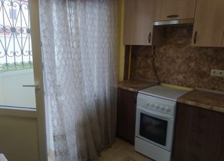 Сдам в аренду однокомнатную квартиру, 38 м2, Пятигорск, улица Ермолова, 14к7