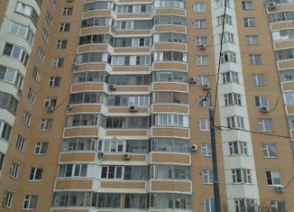 Продаю трехкомнатную квартиру, 72 м2, Москва, улица Академика Понтрягина, 19, район Южное Бутово