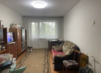 Продаю 2-комнатную квартиру, 44 м2, Шадринск, улица Свердлова, 72