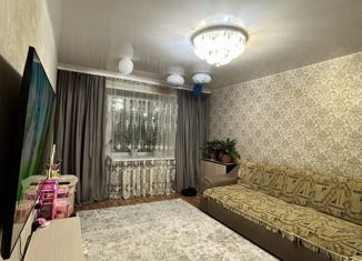 Продается двухкомнатная квартира, 48.4 м2, Губкинский, Железнодорожная улица, 1