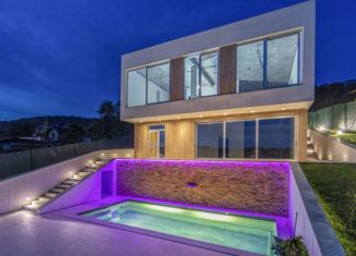 Дом на продажу, 220 м2, село Липники, Липецкая улица