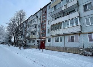 Продажа 2-комнатной квартиры, 47.8 м2, Ленинградская область, площадь Манина, 9