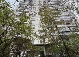 Продам 2-ком. квартиру, 45 м2, Москва, улица Бехтерева, 33, улица Бехтерева