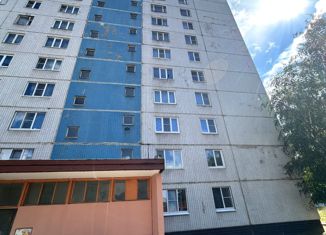 Продам 2-комнатную квартиру, 52.5 м2, Смоленская область, Московская улица, 25