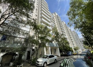 Продается 3-ком. квартира, 80 м2, Химки, улица Панфилова, 9