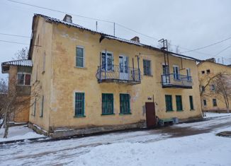 Продам 2-ком. квартиру, 43 м2, Сланцы, улица Ломоносова, 28