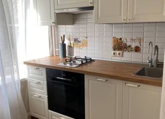 Продаю 3-комнатную квартиру, 56.8 м2, Одинцово, Можайское шоссе, 24