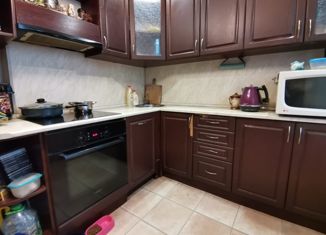 Продаю 2-ком. квартиру, 52.7 м2, Дзержинский, Угрешская улица, 6