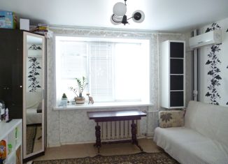 Продается двухкомнатная квартира, 43.4 м2, Саратовская область, улица Братьев Захаровых, 4
