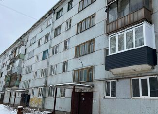 Продается трехкомнатная квартира, 59 м2, Псков, переулок Машиниста, 5
