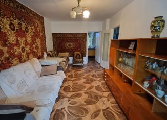 Продаю двухкомнатную квартиру, 42.3 м2, посёлок городского типа Лучегорск, 1-й микрорайон, 15