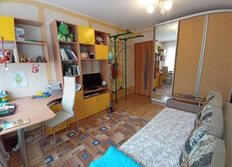 Продажа 2-комнатной квартиры, 43.3 м2, Новгородская область, Александровская улица, 43