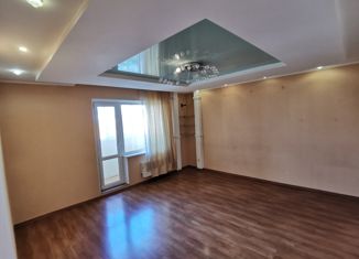 Продам трехкомнатную квартиру, 70 м2, Екатеринбург, Уральская улица, 77