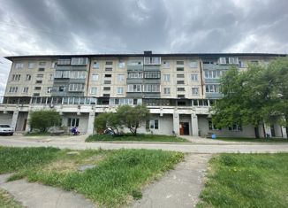 Продается двухкомнатная квартира, 47 м2, Иркутская область, 1-й квартал, 6