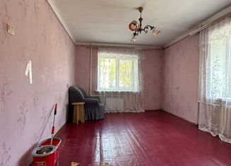 Продажа 2-комнатной квартиры, 37 м2, Находка, Ленинградская улица, 14