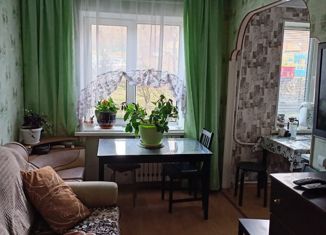 Продажа 3-комнатной квартиры, 58 м2, Большой Камень, улица Ганслеп, 14