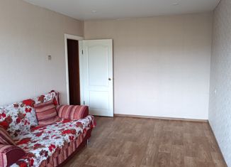 Продам 1-ком. квартиру, 30 м2, Саяногорск, микрорайон Заводской, 49