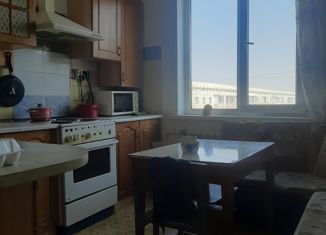 Продается трехкомнатная квартира, 70 м2, Ставрополь, улица Космонавтов, 10, микрорайон № 28