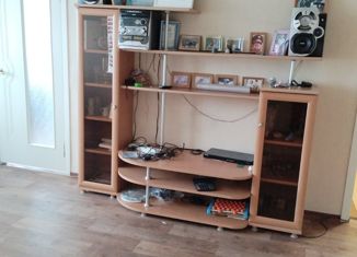 Двухкомнатная квартира на продажу, 44 м2, Кстово, улица 40 лет Октября, 3