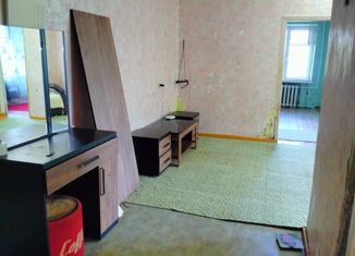 Продаю четырехкомнатную квартиру, 60 м2, посёлок Первомайский, улица 9-й Пятилетки, 7