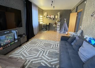 Продается двухкомнатная квартира, 60.5 м2, Советский, Советская улица, 39